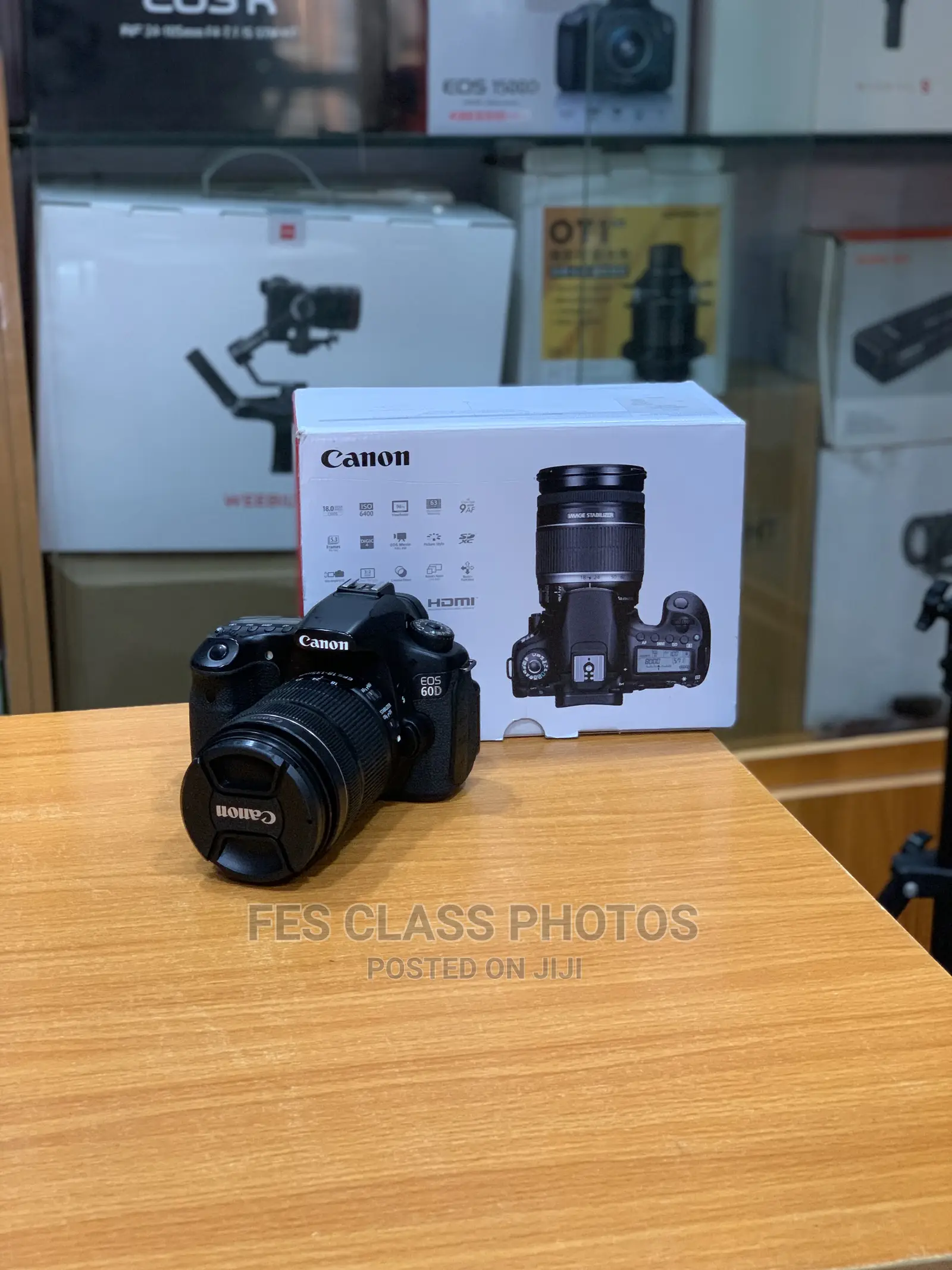 CANON EOS 60D With 18-135mm