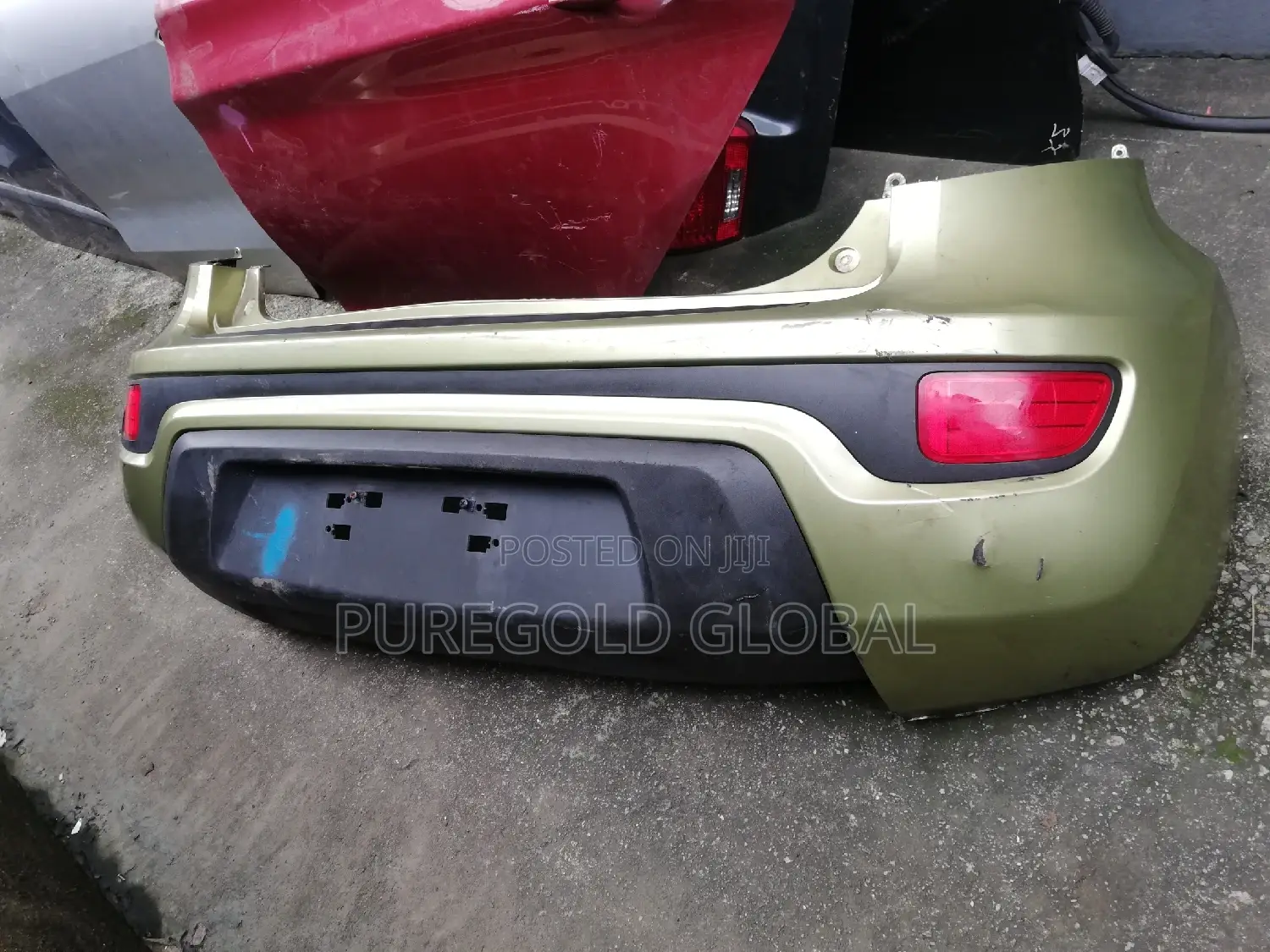 Complete Rear Bumper For Kia Soul 2012