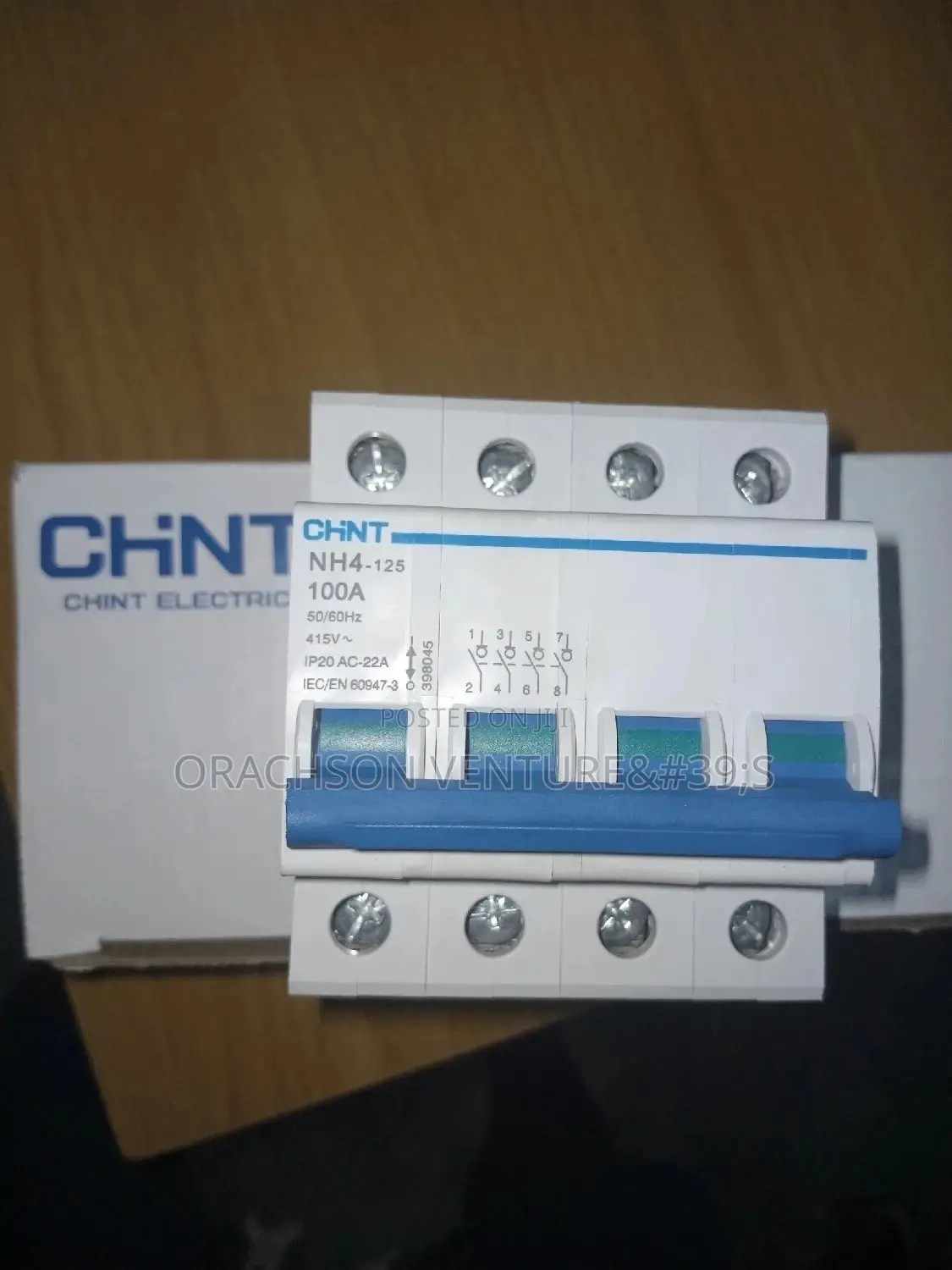 4pole 100amps Chint MCB