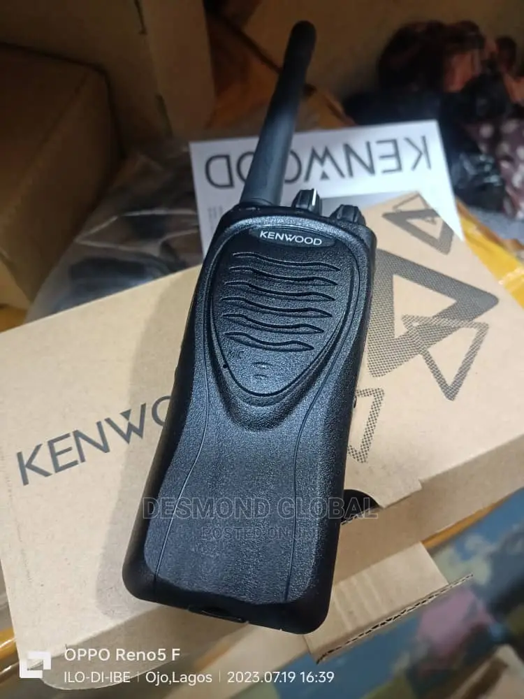 Kenwood Tk 2207 VHF Walkie Talkie
