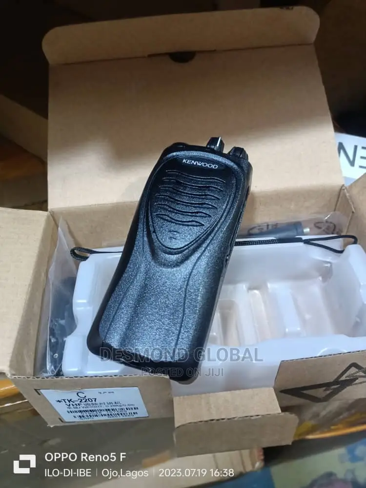 Kenwood Tk 2207 VHF Walkie Talkie