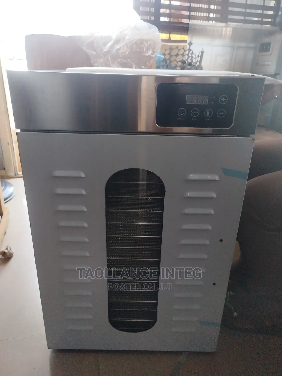 Dehydrator Machine16 Trays Capacity