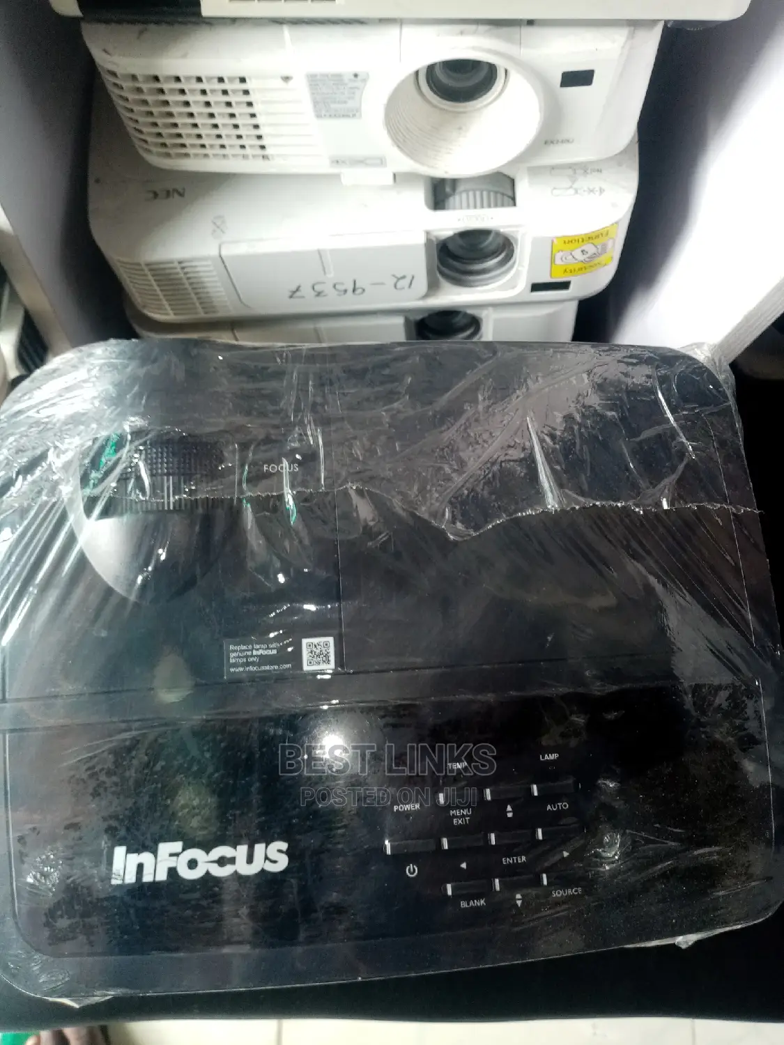 Infocus Projector With Hdmi Vga and Other Ports