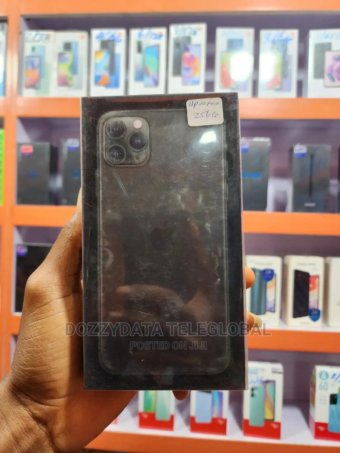 New Apple iPhone 11 Pro Max 256 GB