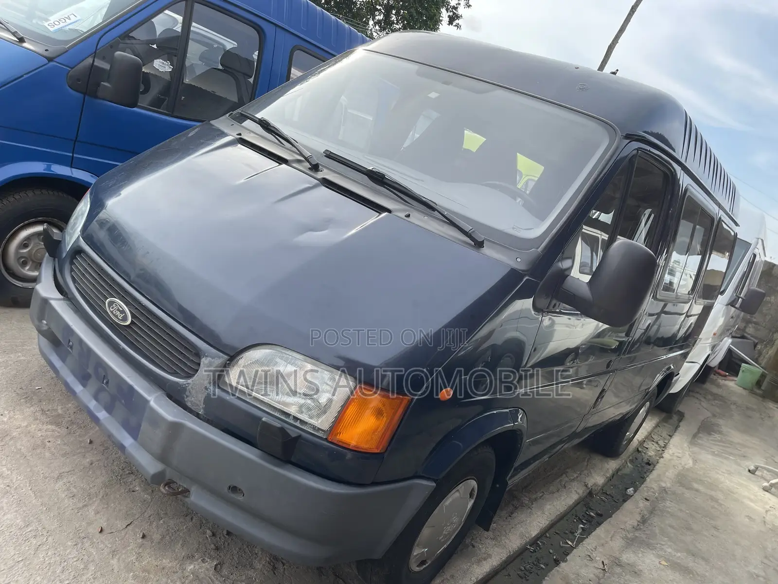 Ford Transit 2004 Beige