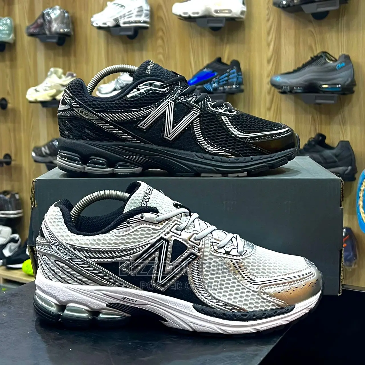 Original New Balance Ml860 V2 Available in Store