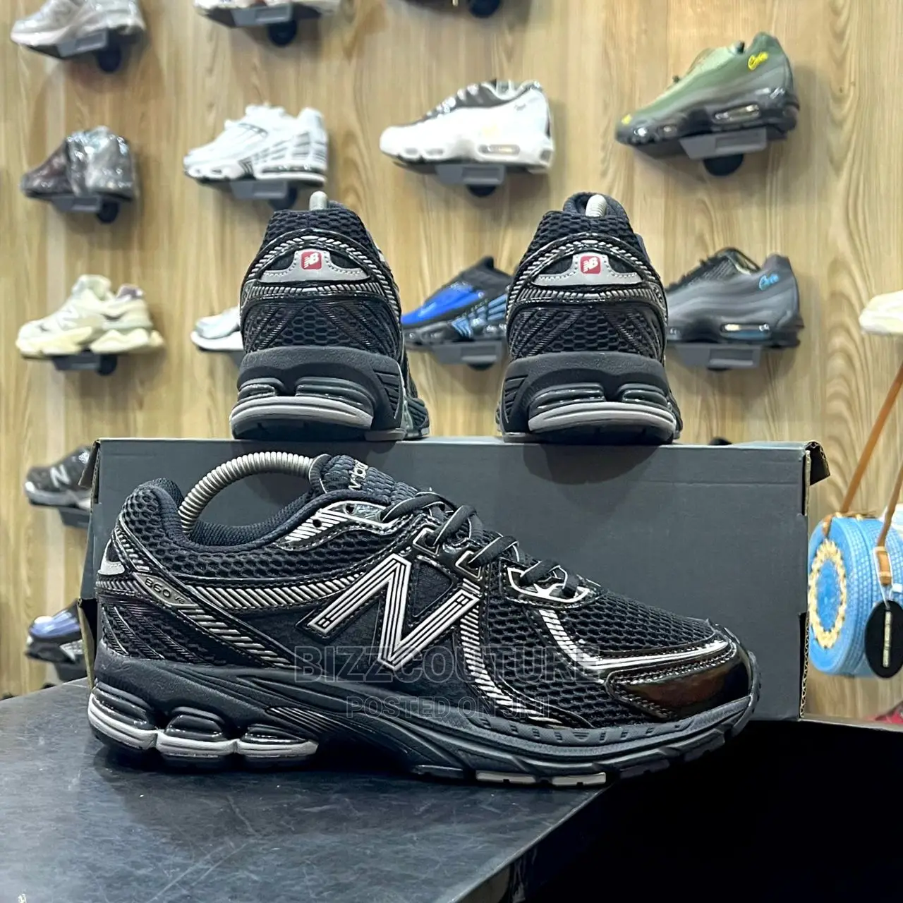 Original New Balance Ml860 V2 Available in Store
