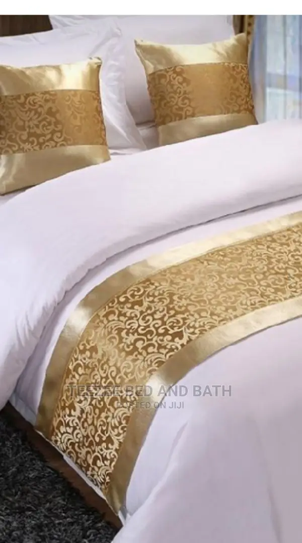 Cotton White Duvet Sets With Bed Throws