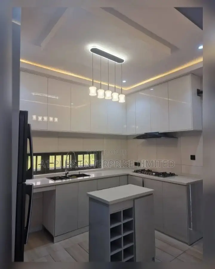 U-shape White Grey Full Height Kitchen Cabinet