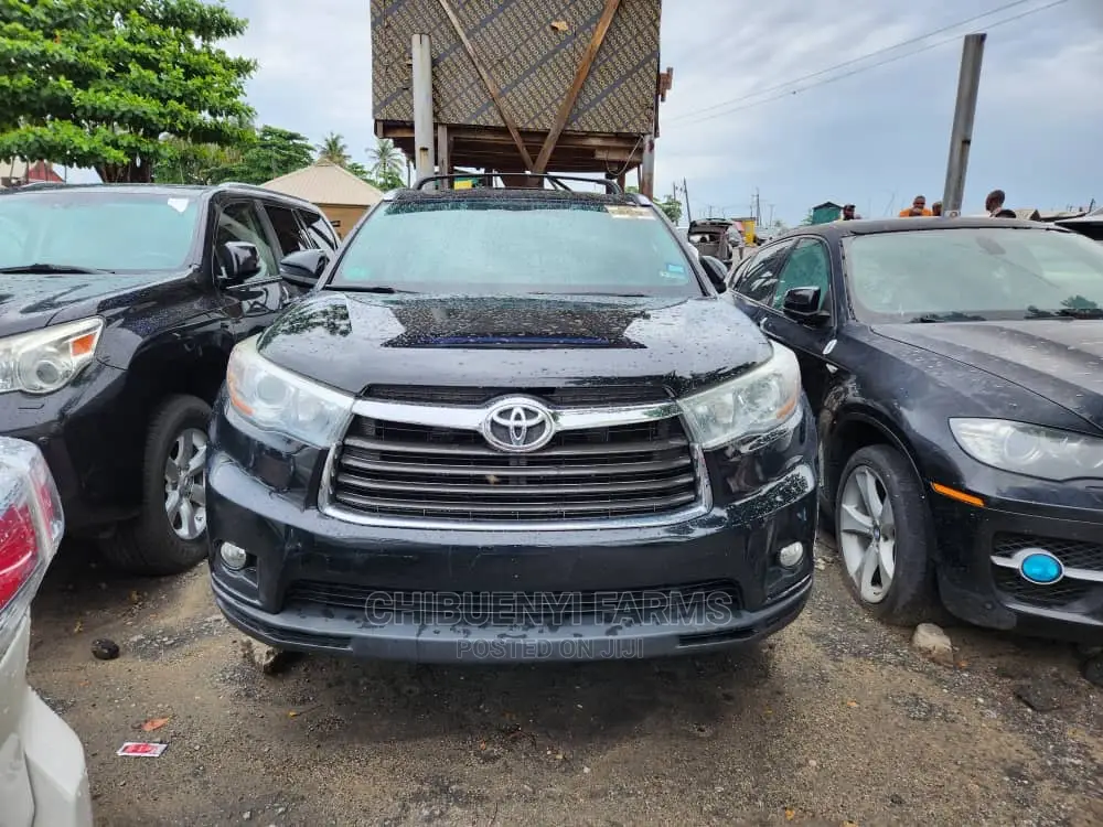 Toyota Highlander 2015 Black