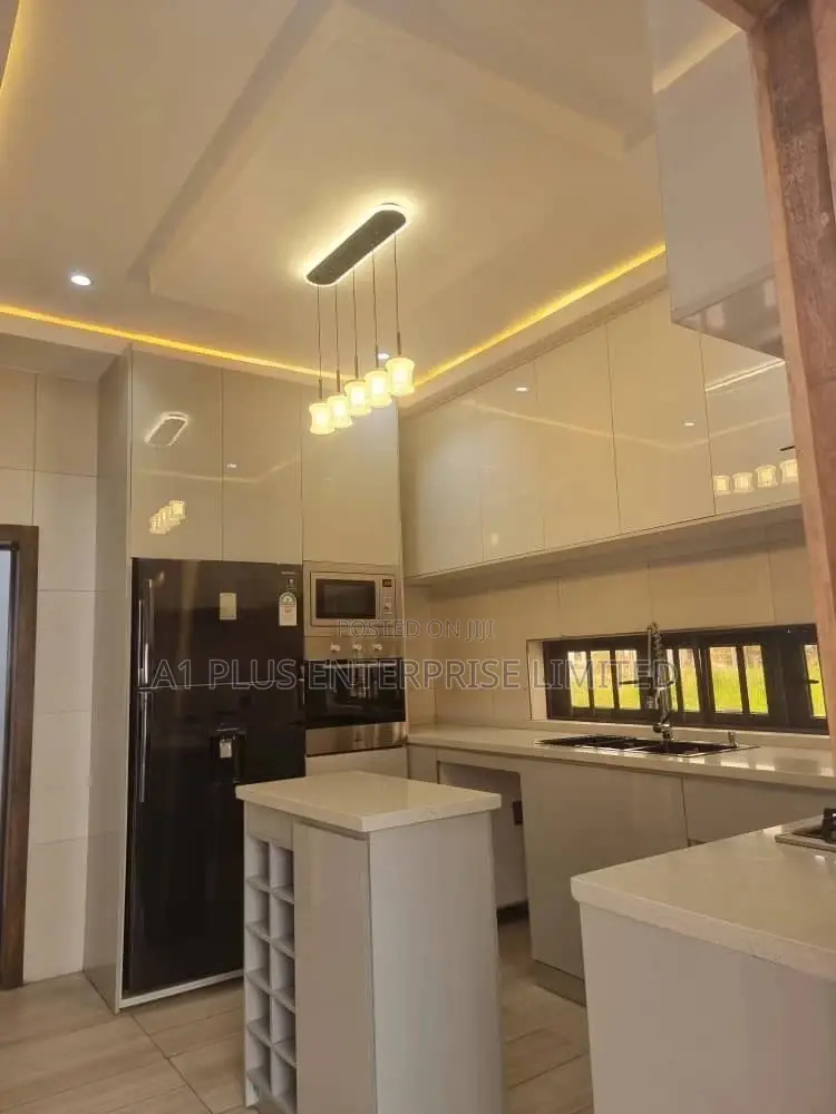 U-shape White Grey Full Height Kitchen Cabinet