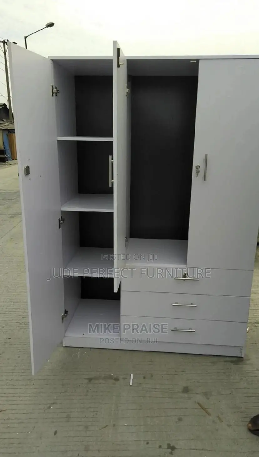 4*6ft Wardrobe