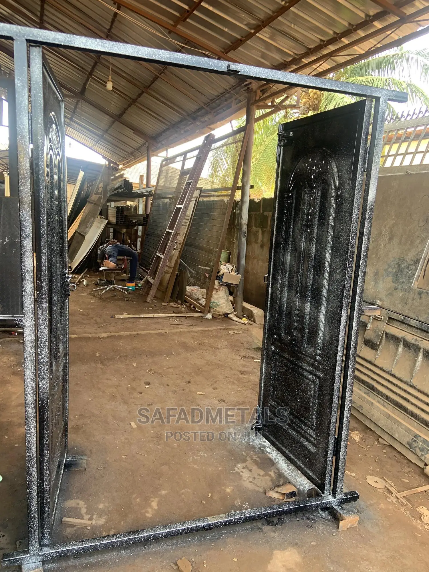 5ft/7ft Shop Doors