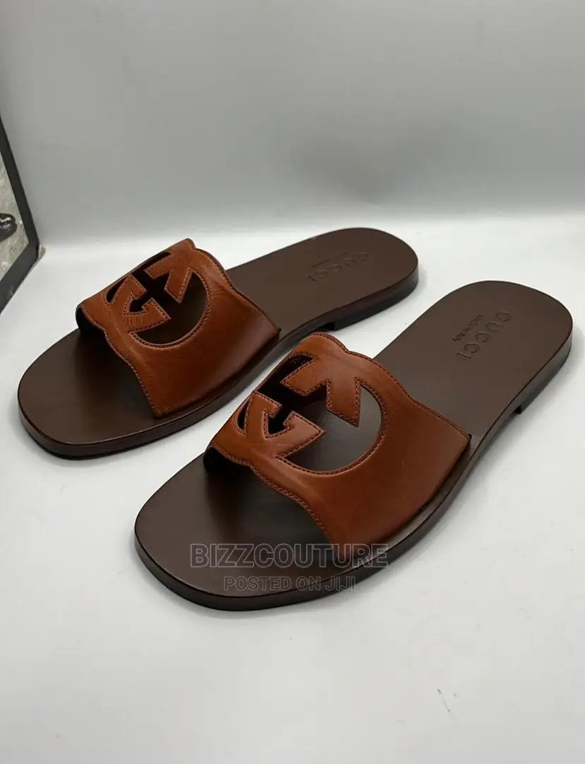 Original GUCCI Slippers Available in Store