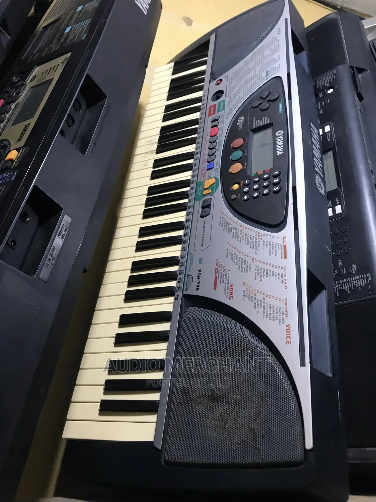 Yamaha PSR 240 Keyboard