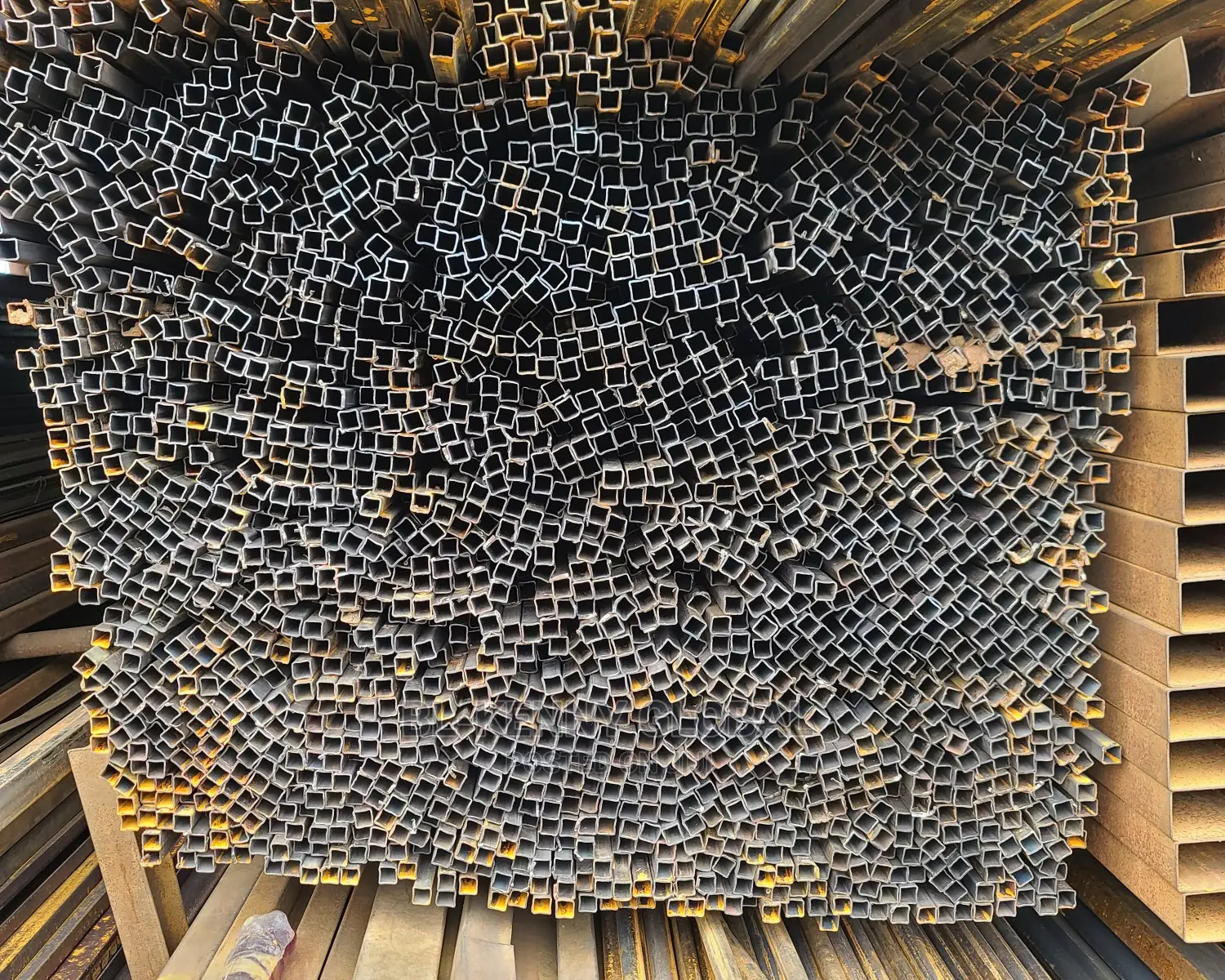 18mm X 18mm X 1.2mm Square Pipe (18mm)