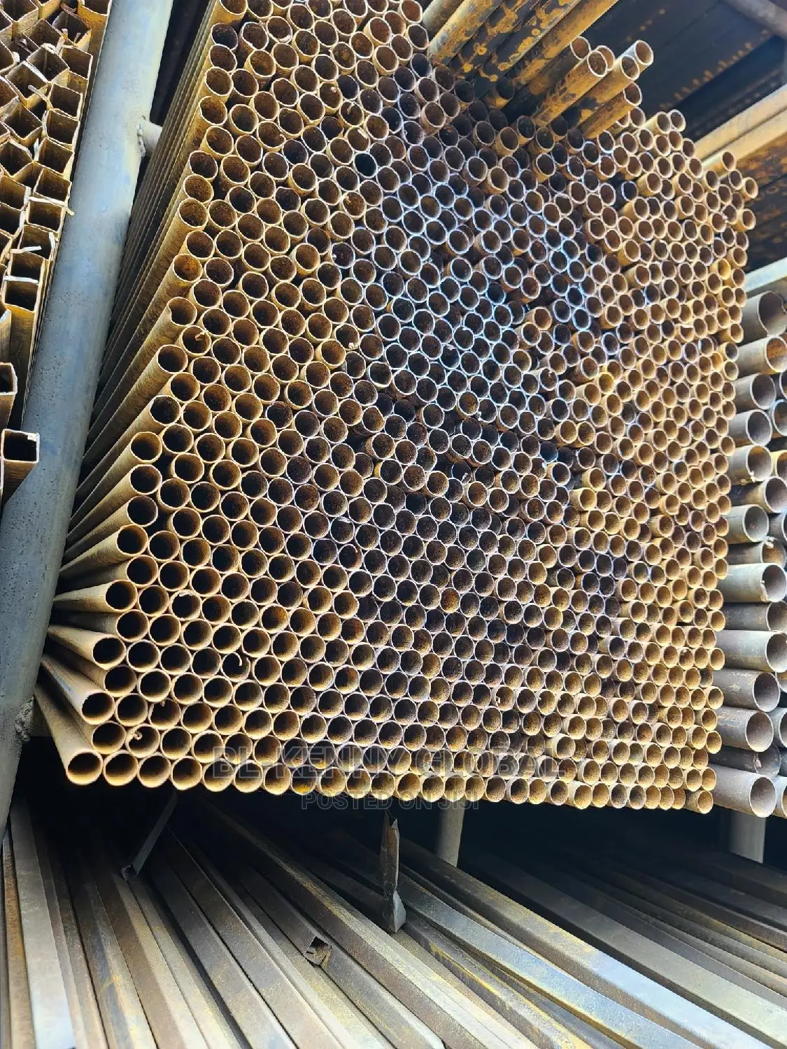 3⁄4x 1mm Round Round Pipe (18mm)