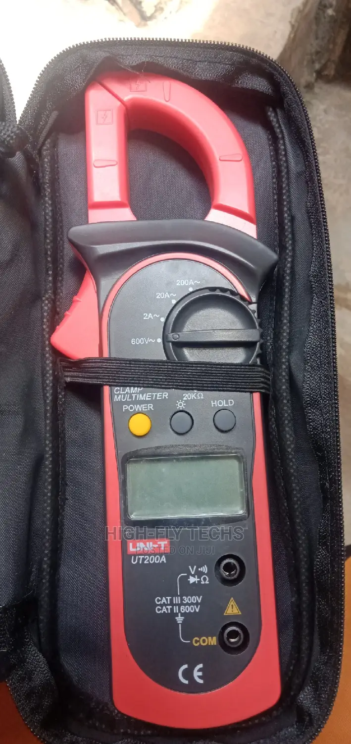 Uni-T 200A Digital Clamp Multimeter