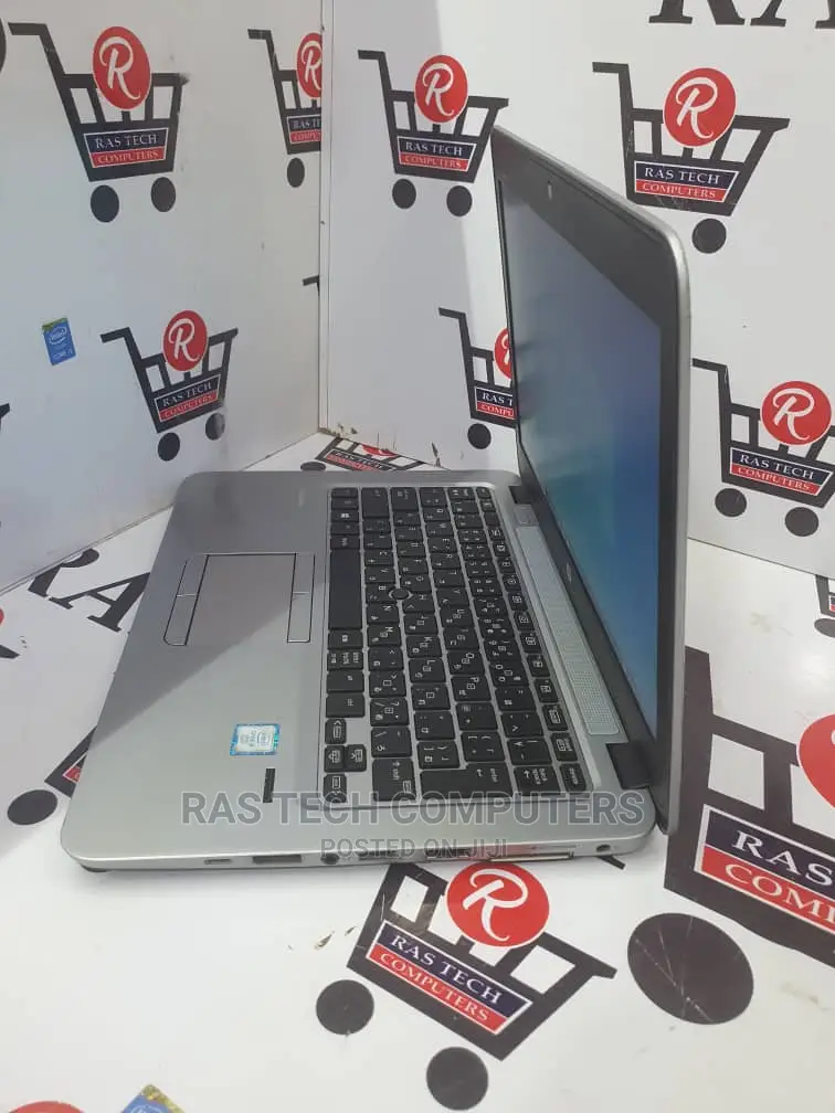 Laptop HP EliteBook 820 G3 8GB Intel Core I5 HDD+SSD 500GB
