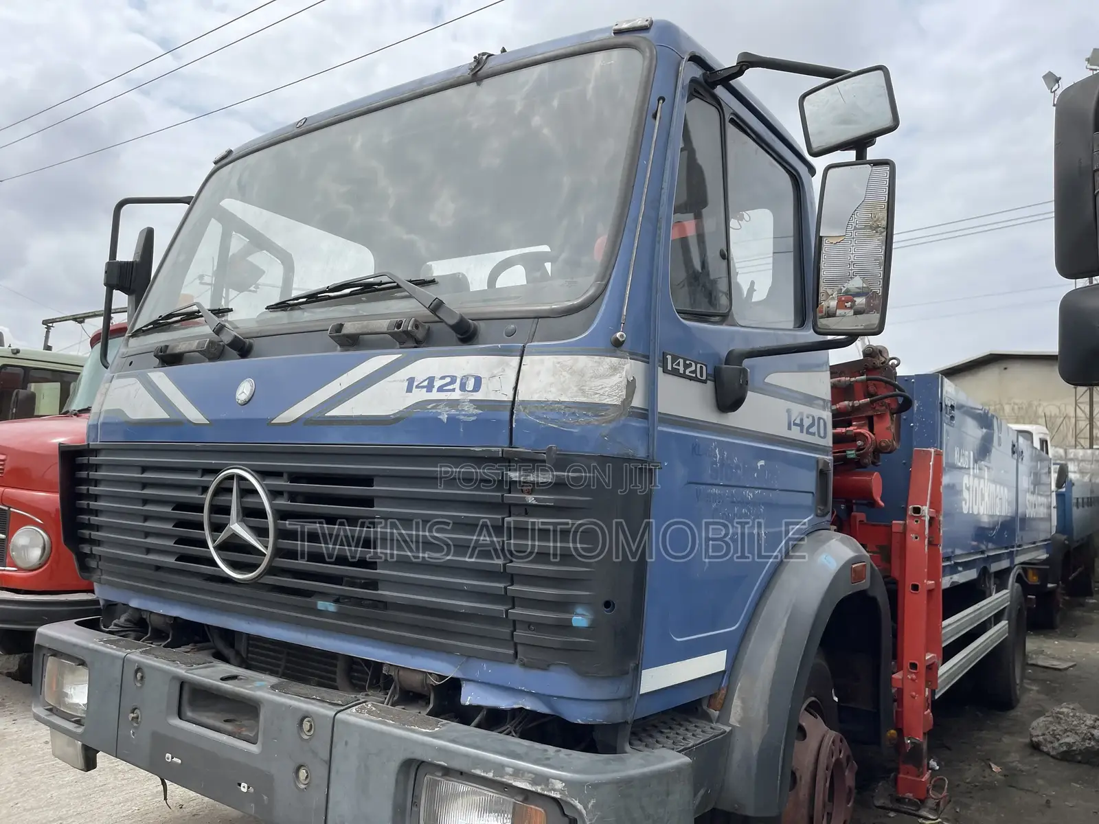 Mercedes-Benz 1420 Hiab 5 Tons