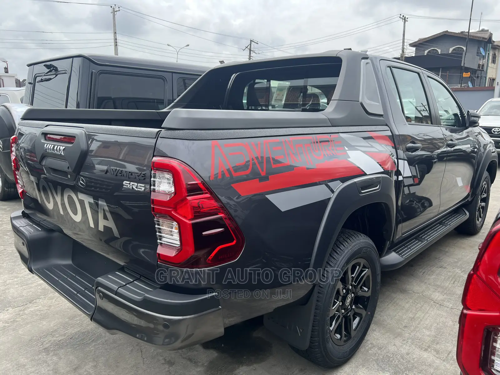 New Toyota Hilux 2022 Gray