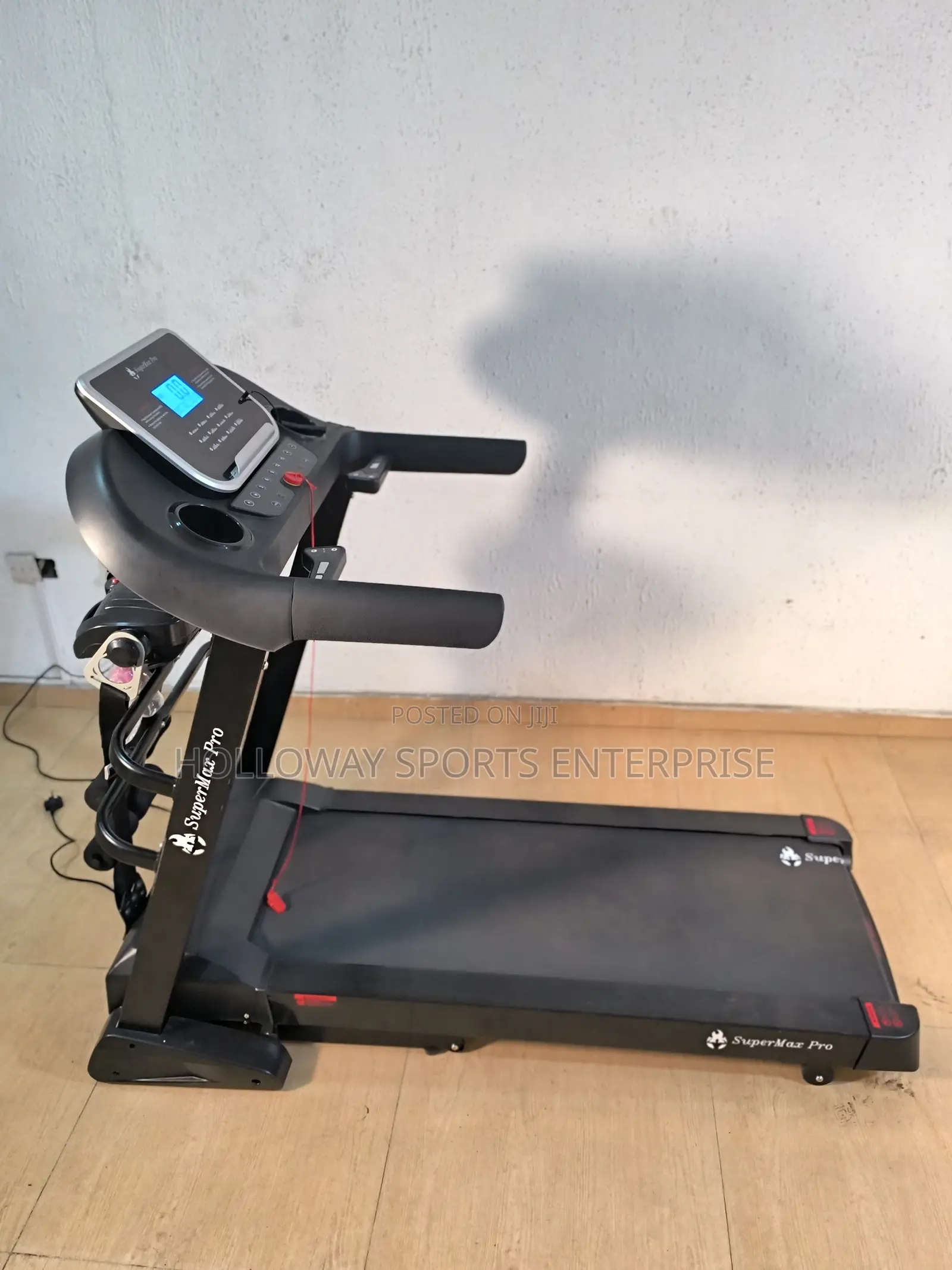 Superb 3hp Supermax Treadmill
