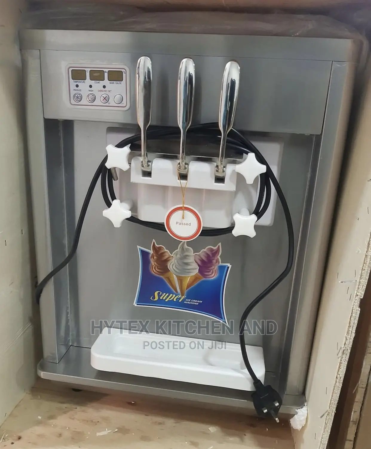 Table Top 3 Snozzle Ice Cream Machine