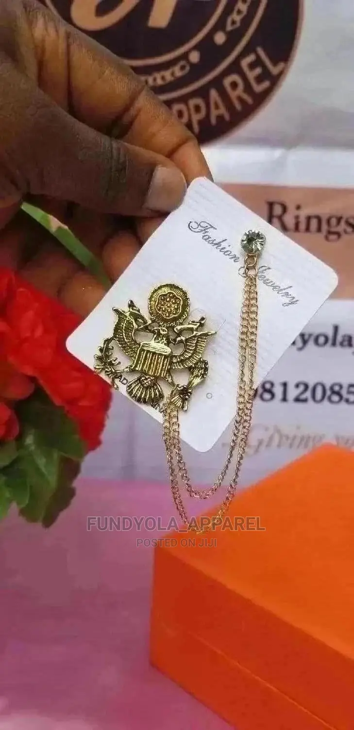 Male Gold Brooch Lapel