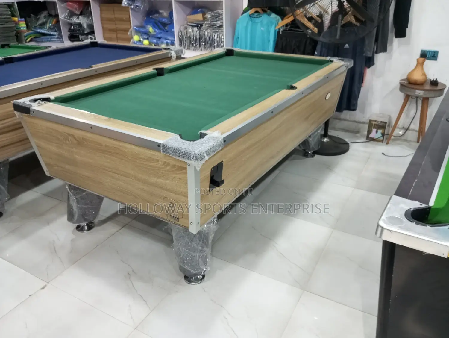Choicest Snooker Table
