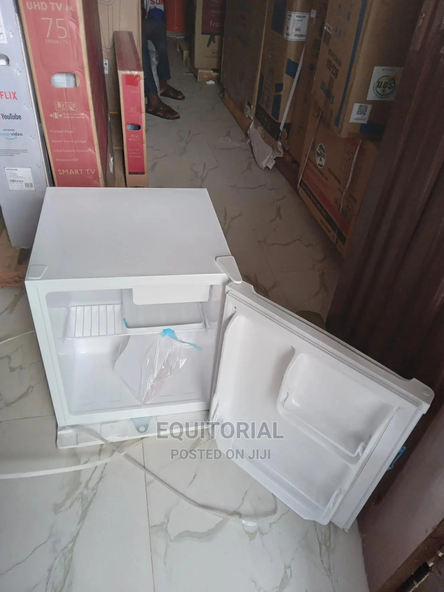 Free Standing 50litres Skyrun Reffrigerator-BCD-55a