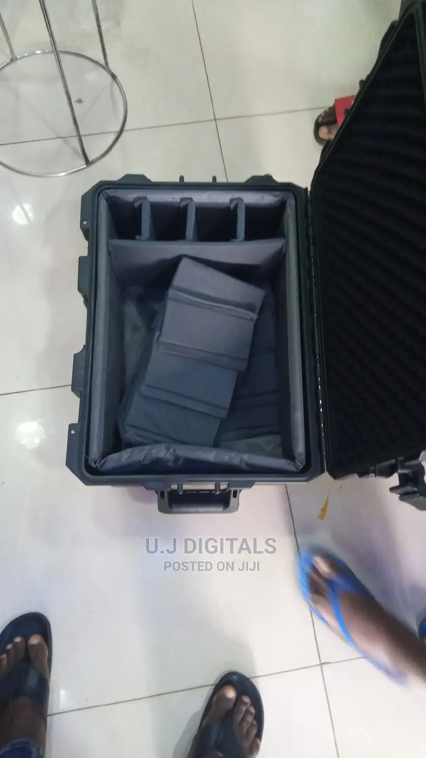 Smriti Waterproof Equipment Case/Camera Box