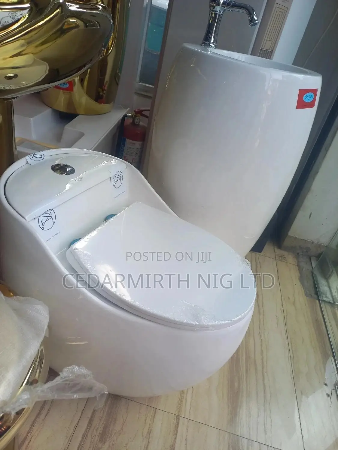 Water Closets One Piece Basin