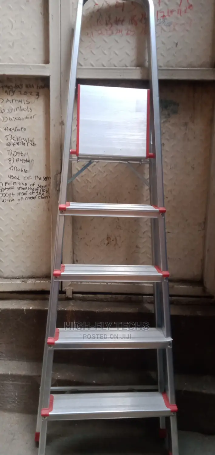 5 Step a Aluminum Ladder