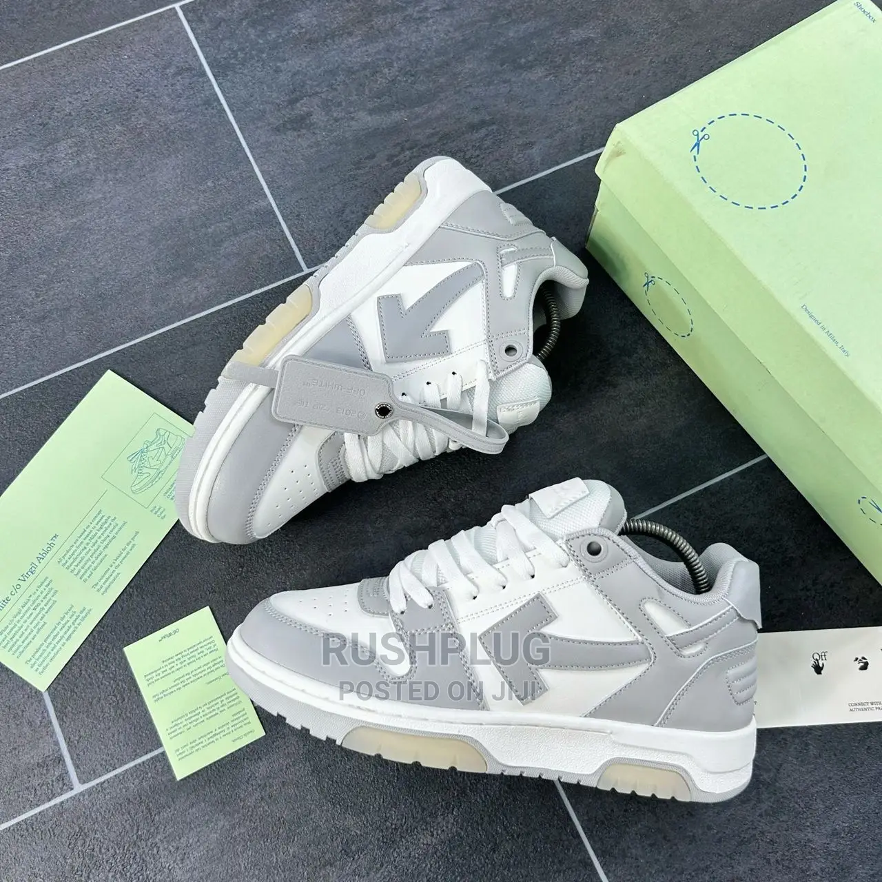Off-White Out of Office “Ooo” Low Tops Sneakers