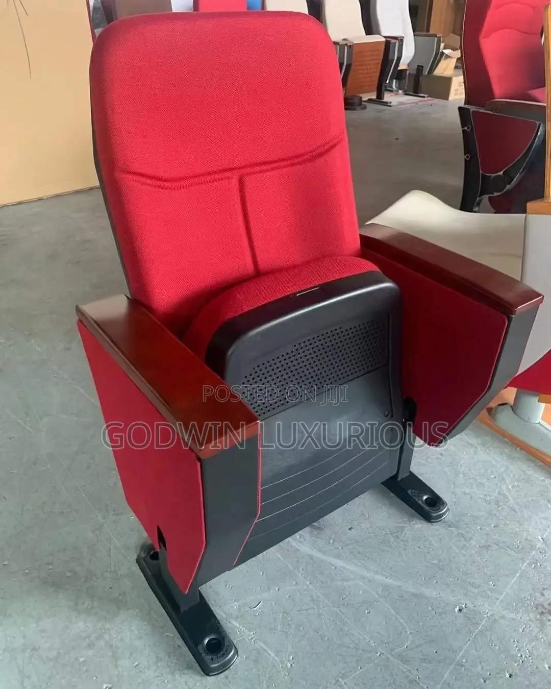 Single Cinema Chair