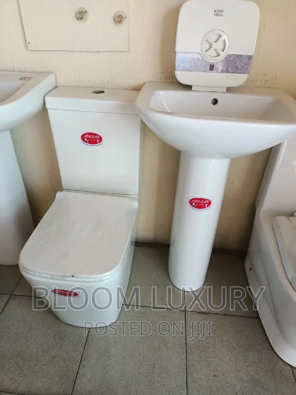 Executive Water Closet (England)