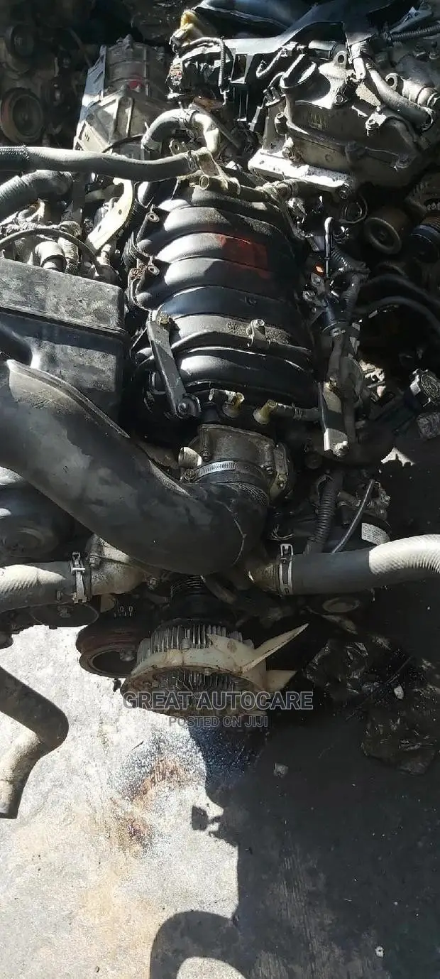 Toyota Lexus 2uz-Fe 4.7l V8 Engine or It's 4wd/2wd Gearbox