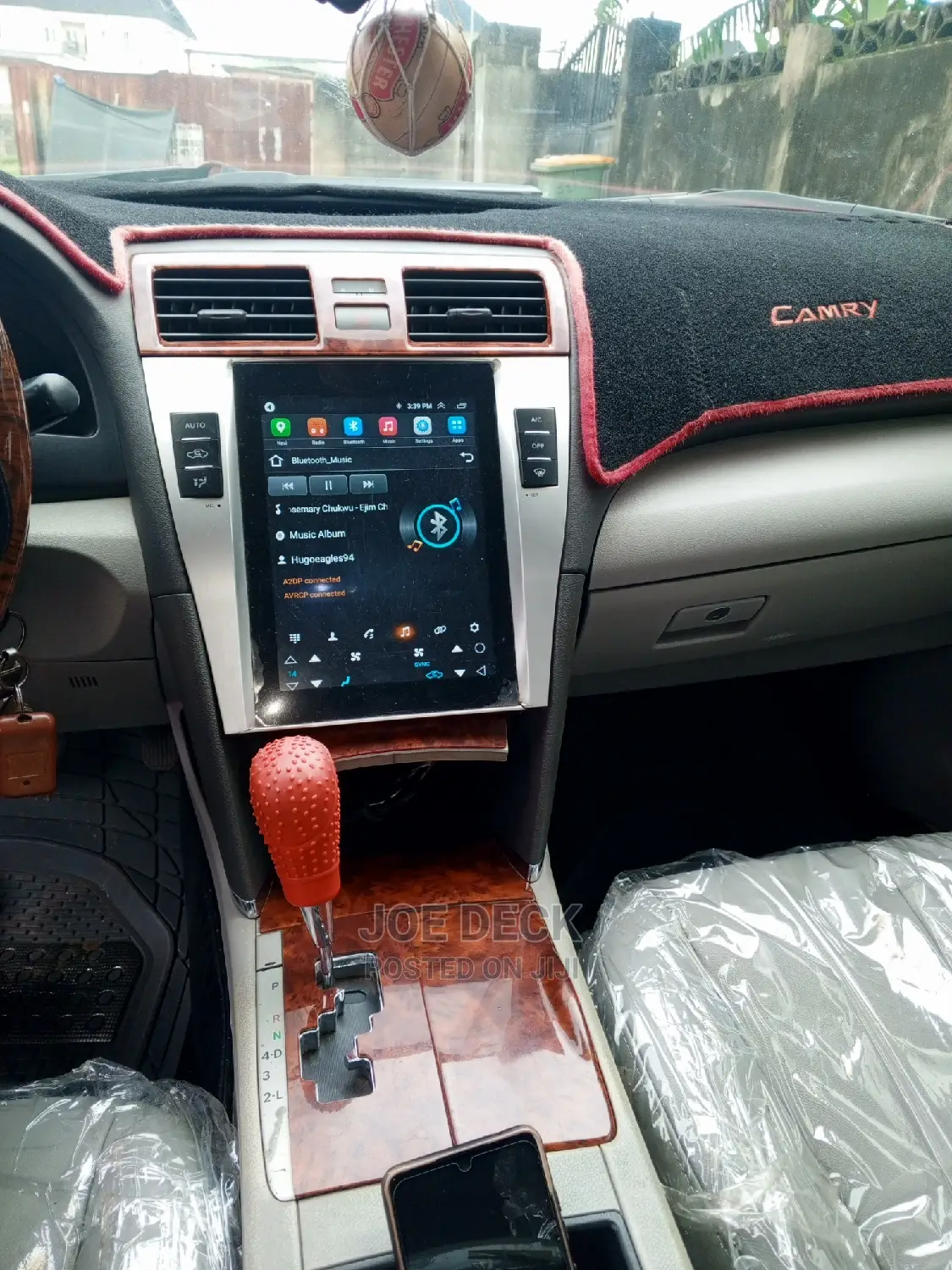 Toyota Camry Tesla Screen