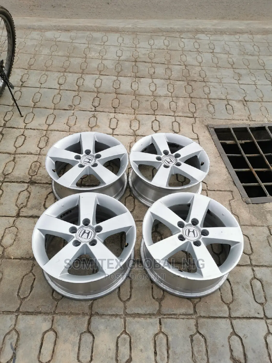 Honda Alloyed Rim16