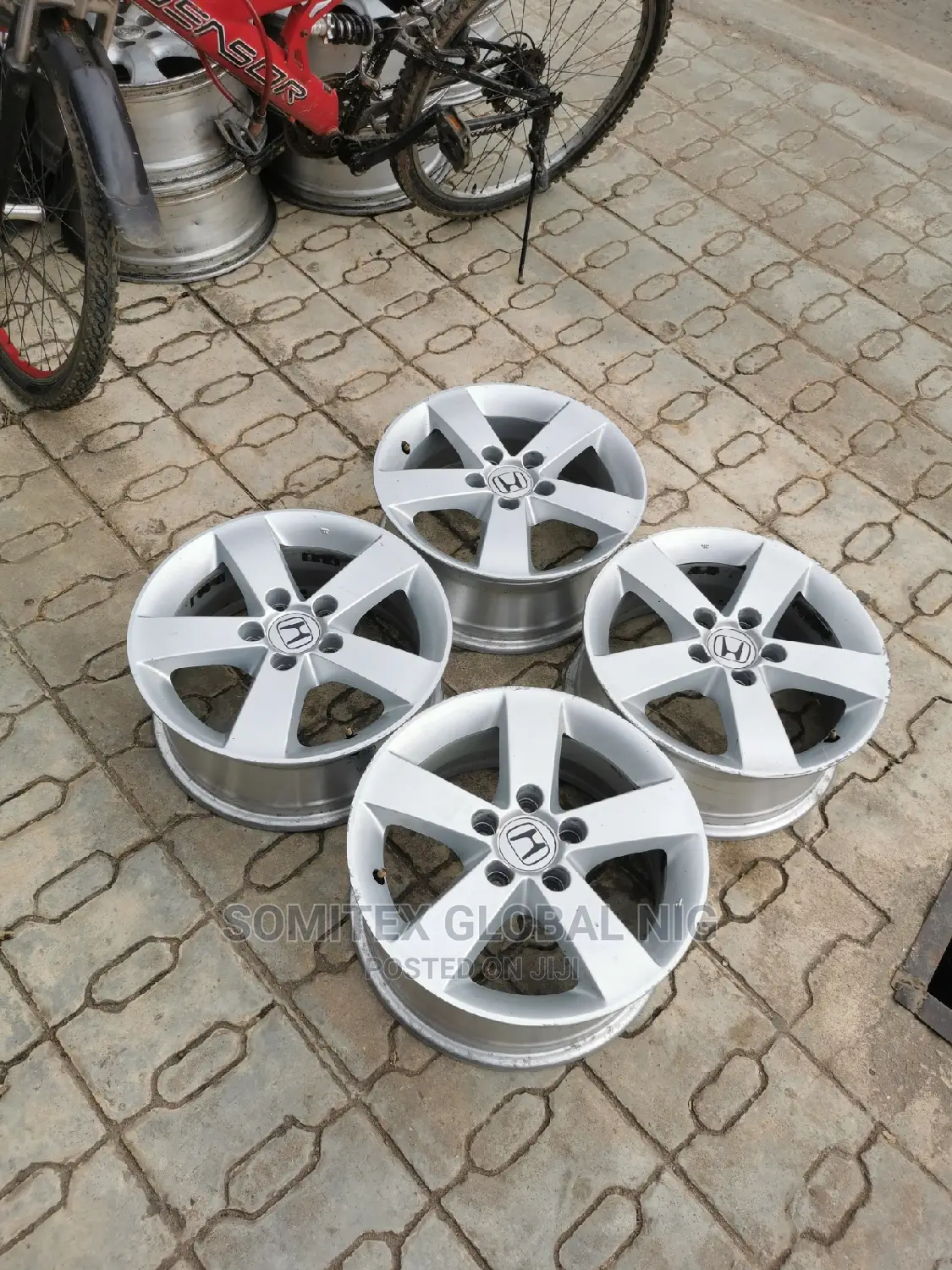 Honda Alloyed Rim16