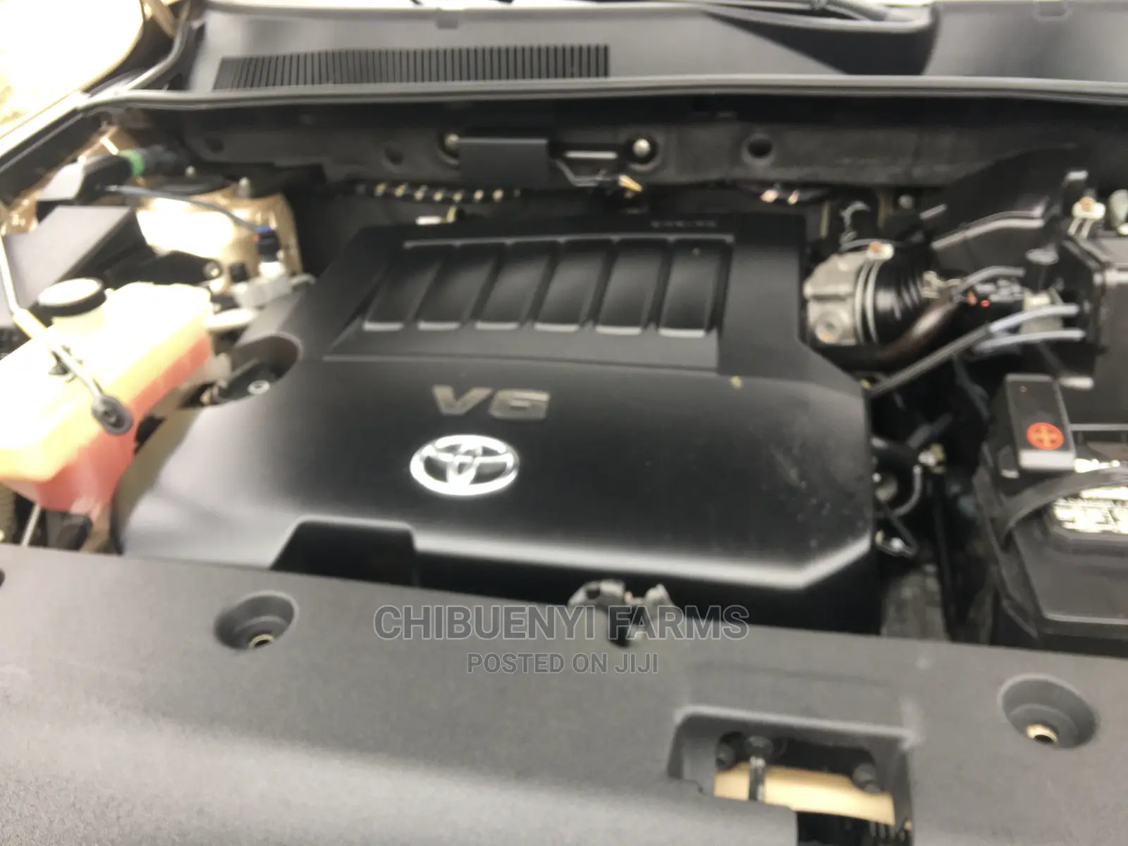 Toyota RAV4 3.5 Limited 2010 Gold