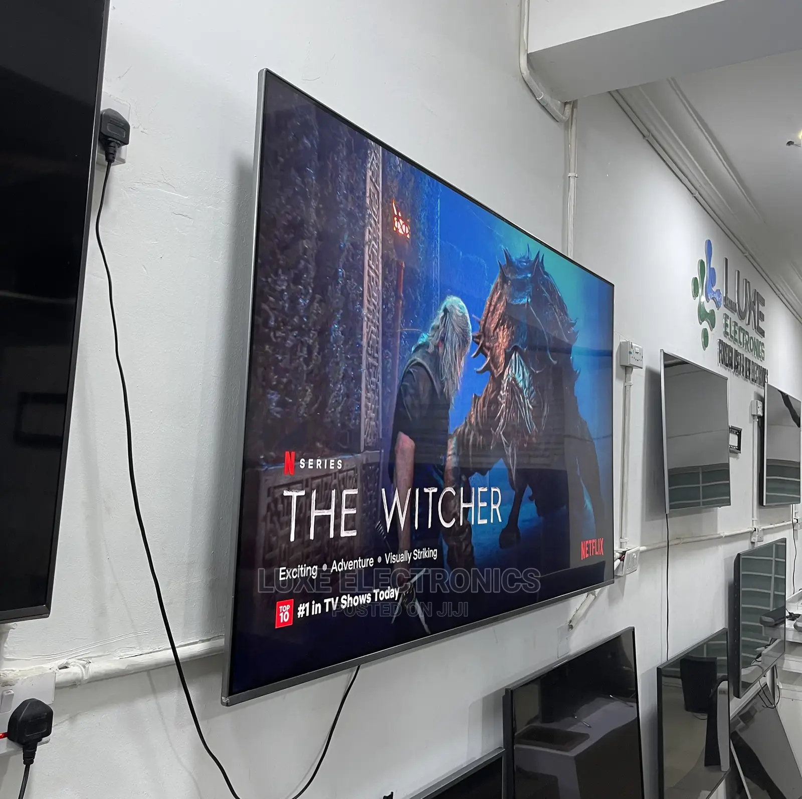 75 Inches Samsung QLED Smart Tv With Free Netflix Account