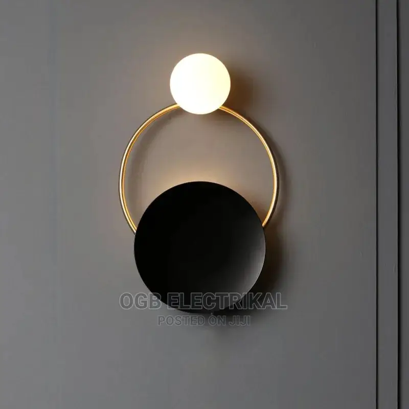 Modern Indoor Golden Wall Lamp