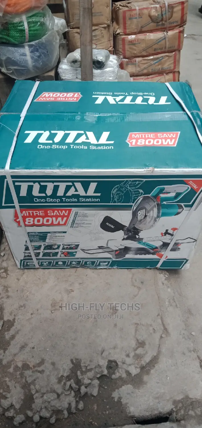 TOTAL Aluminium Mitre Cutting Machine 1800w
