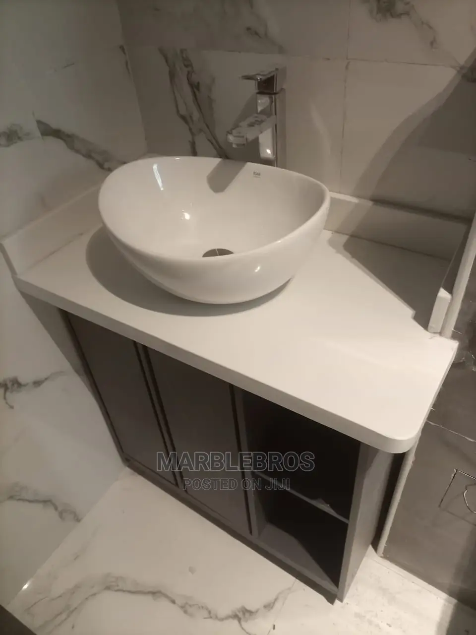 MB8. Marble Countertop Designs. Classy Finishing