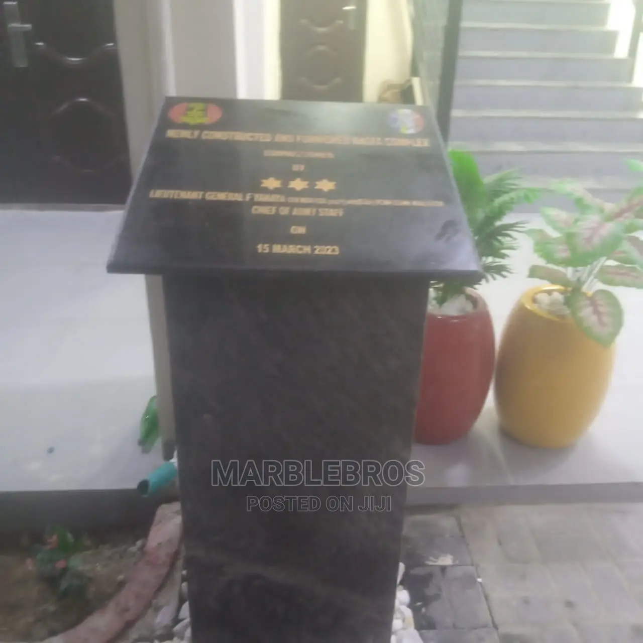 MB5. Quality Staircase Finishing With Granite Stone
