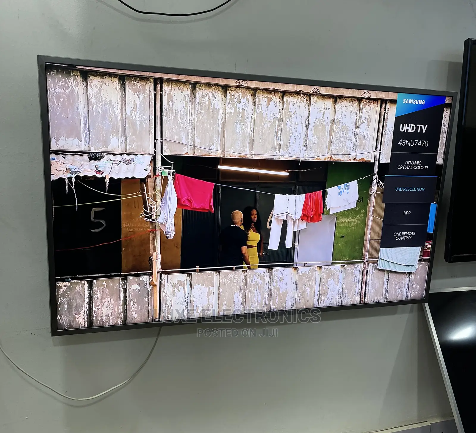 43 Inch Samsung Uhd HDR Smart Tv