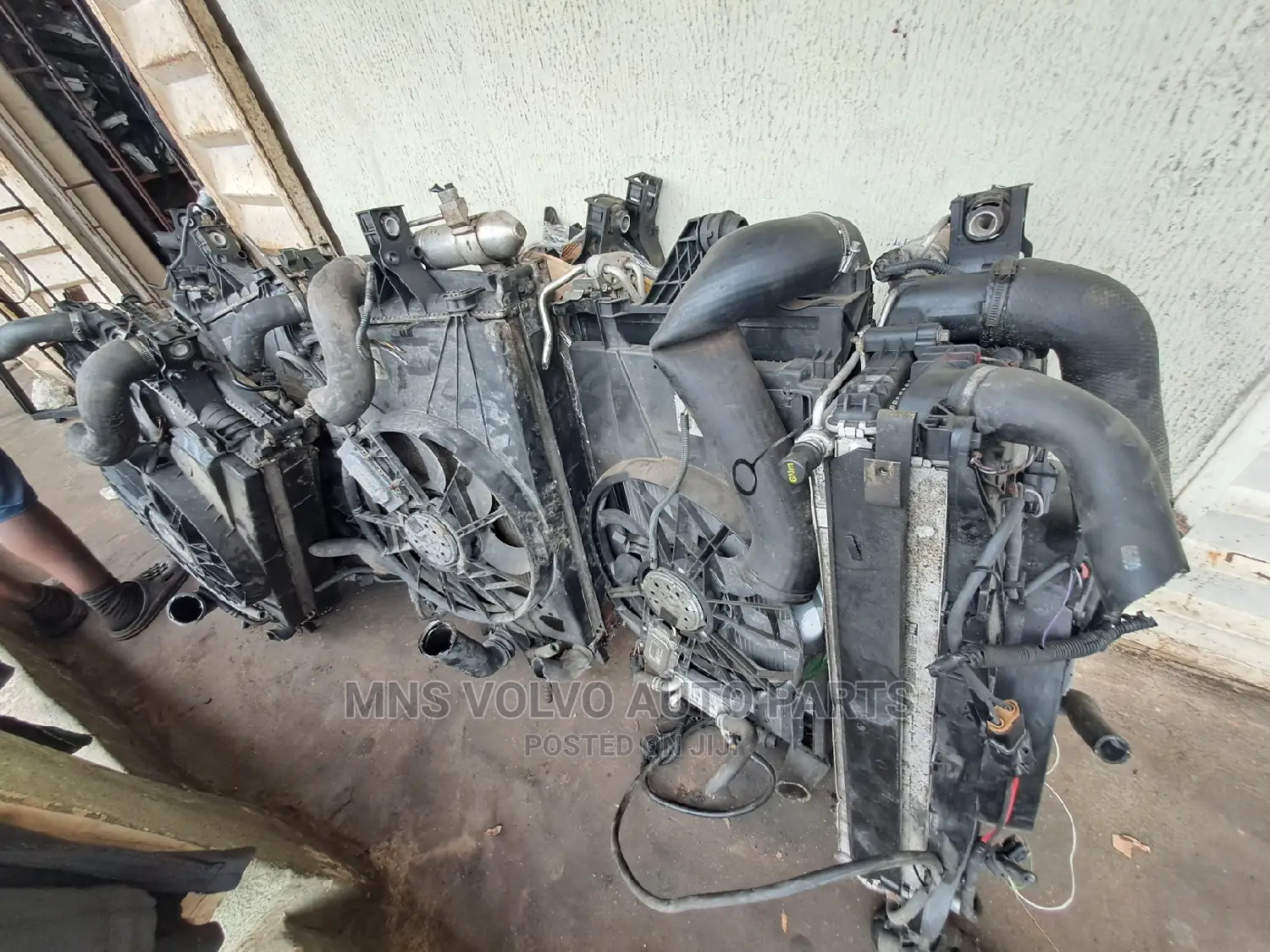 Volvo S80,S60,Xc70,V70 Radiator