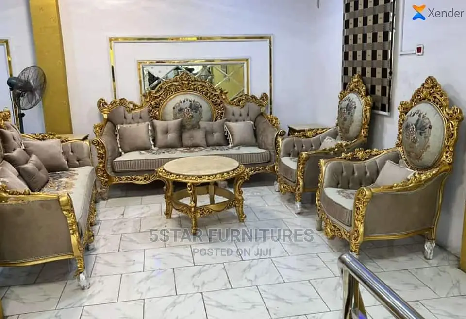 Luxury 8 Seater Royal Sofa Chair.