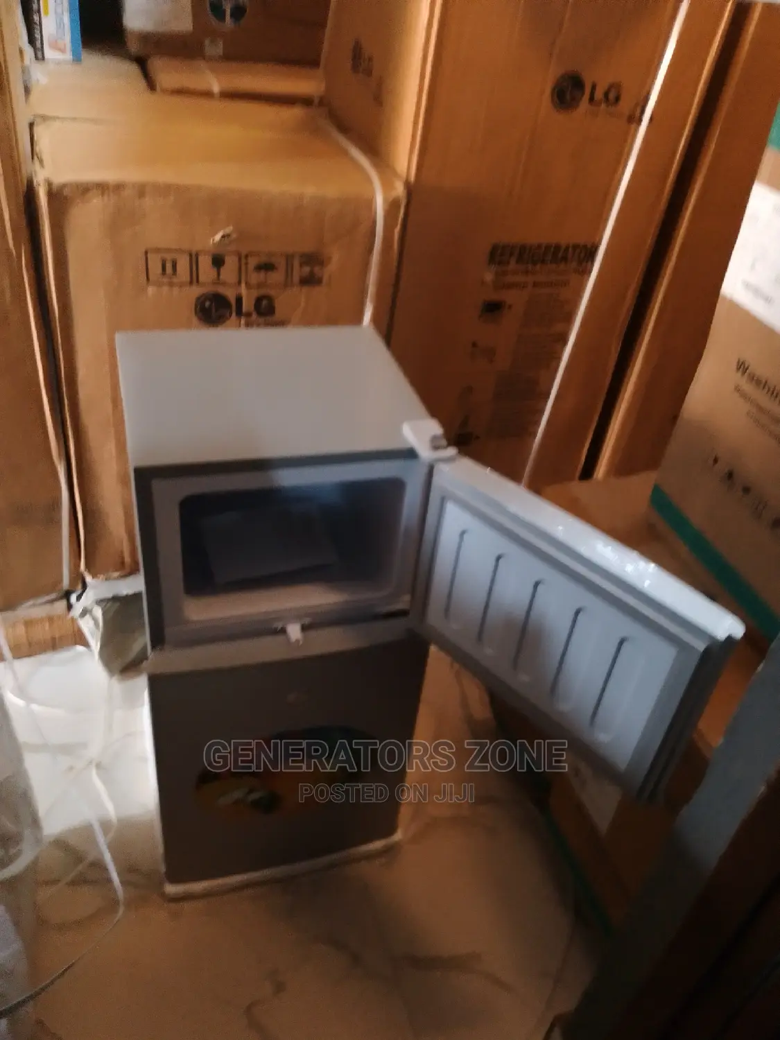 Gs-141sq LG Brand New Double Door Top Freezer Refrigerator